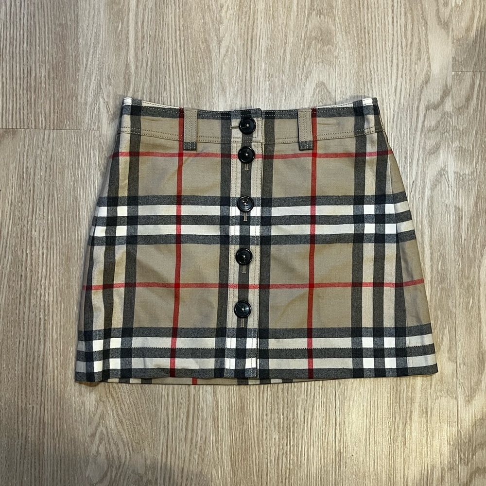 ✨Authentic BURBERRY Plaid Button-Front Skirt